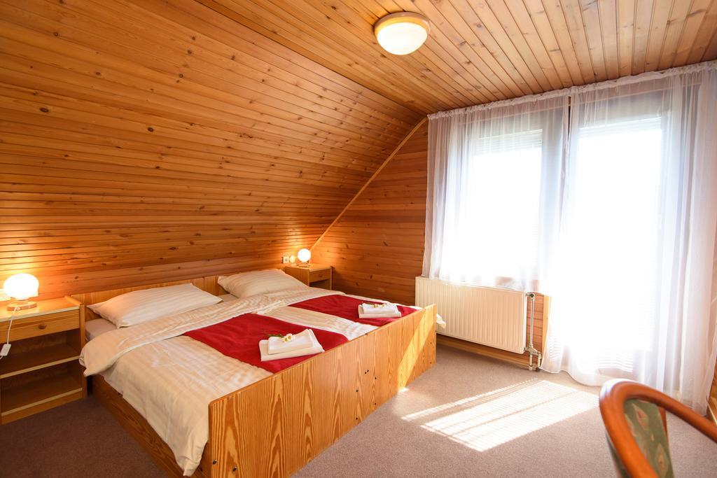 Penzion Vila Bistrica Bohinjska Bistrica Exteriör bild