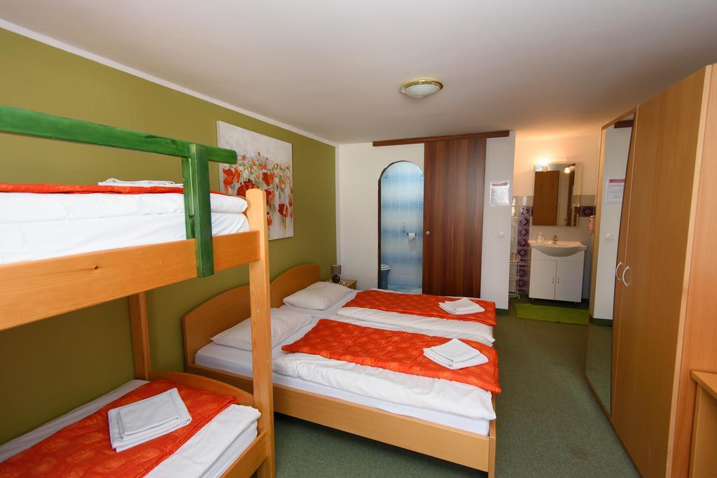 Penzion Vila Bistrica Bohinjska Bistrica Exteriör bild