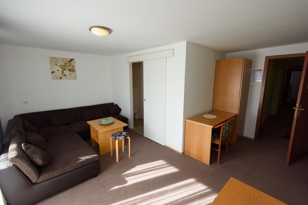 Penzion Vila Bistrica Bohinjska Bistrica Exteriör bild