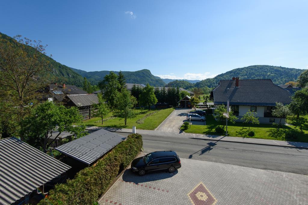 Penzion Vila Bistrica Bohinjska Bistrica Exteriör bild