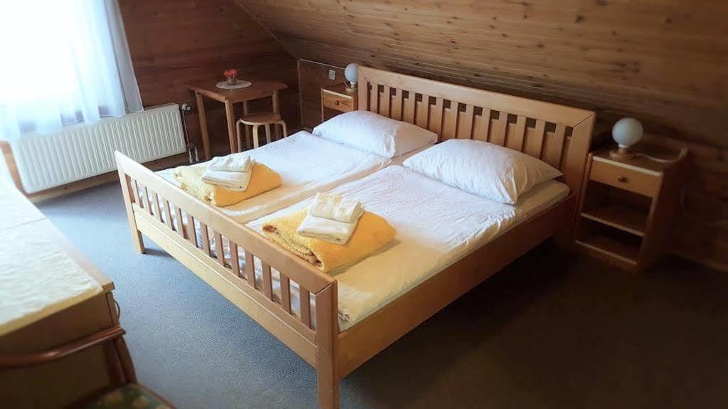 Penzion Vila Bistrica Bohinjska Bistrica Exteriör bild